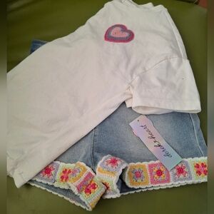 Derek Heart Colorful Crochet Hem Trim Shorts Heart Crochet Design Shirt sz 12